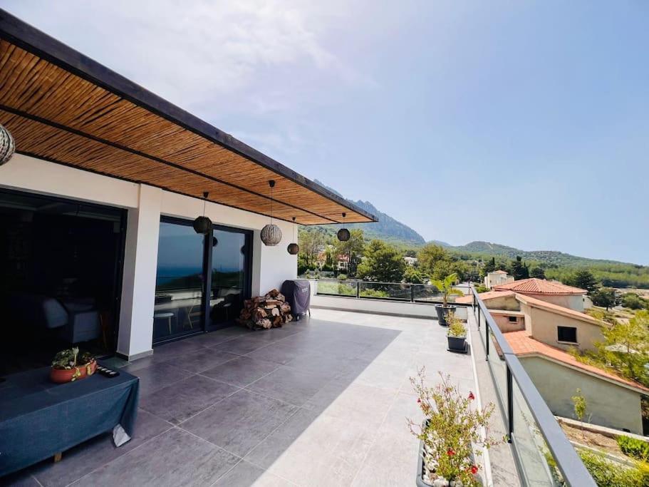 Villa Karmi'De Rueya Gibi Tatil Kyrenia  Exterior foto