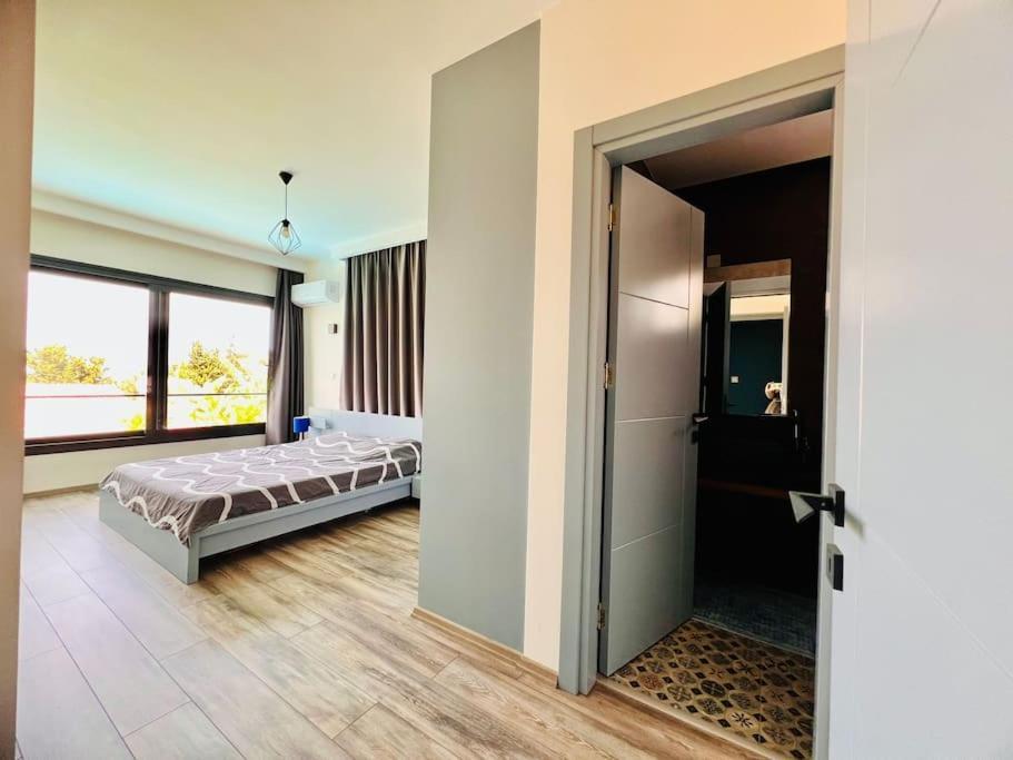 Villa Karmi'De Rueya Gibi Tatil Kyrenia  Exterior foto